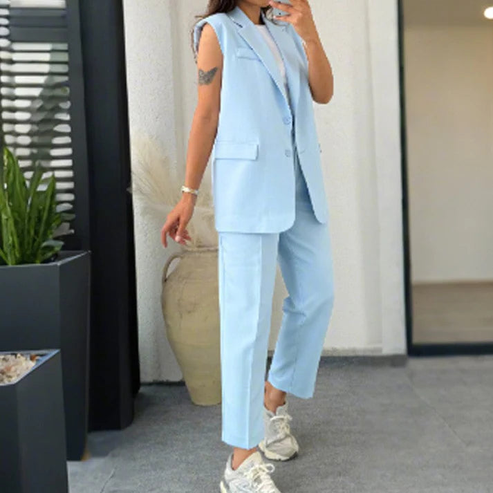 Women's Set with Sleeveless Blazer Vest and Wide-Leg Pants